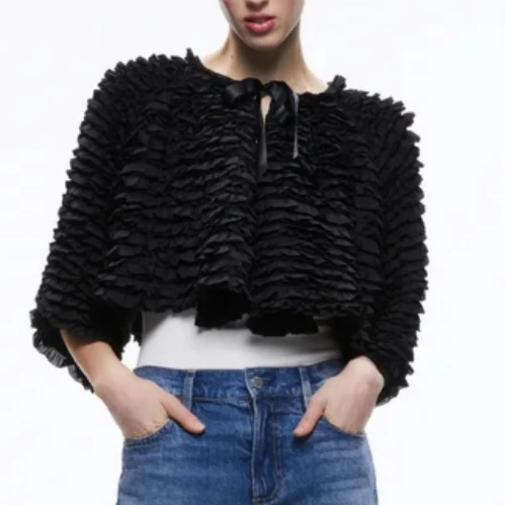 ALICE + OLIVIA Ruffle Jacket - Picture 4 of 7